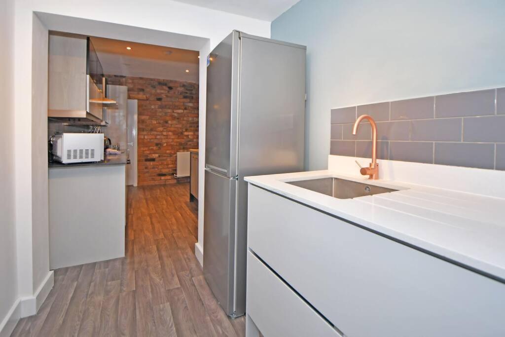 Lyndale House - By Sigma Stays Crewe Εξωτερικό φωτογραφία